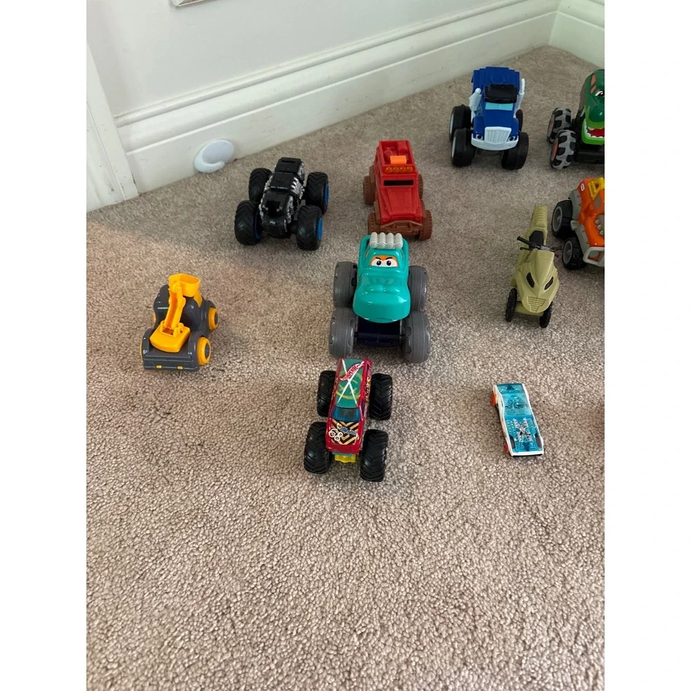 Mixed Lot of Toy Cars and Monster Trucks Blaze Dino‎ Truck Shark Truck